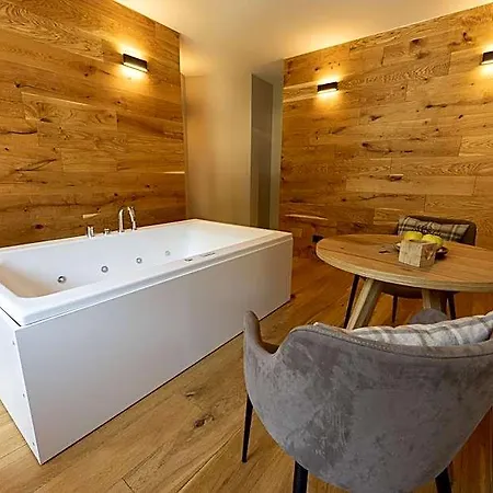 Hotel Relais Des Glaciers - Adults Only 4*