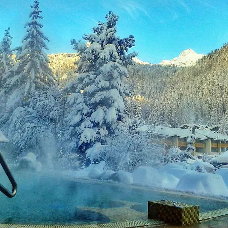 ホテル Relais Des Glaciers - Adults Only シャンポルク